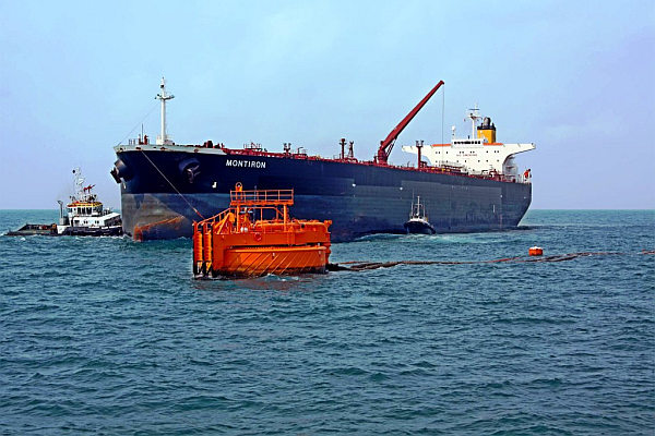 Al cierre del mes de abril, el puerto Dos Bocas ha movilizado 2,400,000 toneladas de carga