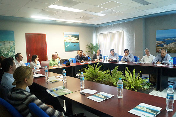 El Puerto de Dos Bocas recibe misión comercial de empresas holandesas del sector energía