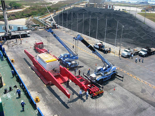 Puerto de Dos Bocas, líder en la oferta de servicios portuarios especializados