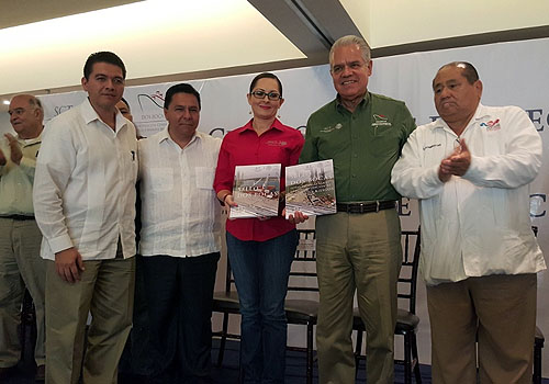 Ceremonia de entrega del distintivo Sello Dos Bocas a prestadores de servicios portuarios 2015