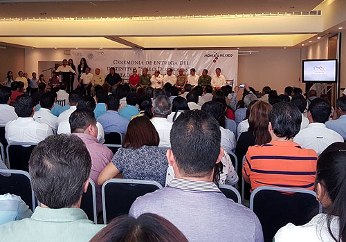 Ceremonia de entrega del distintivo Sello Dos Bocas a prestadores de servicios portuarios 2015