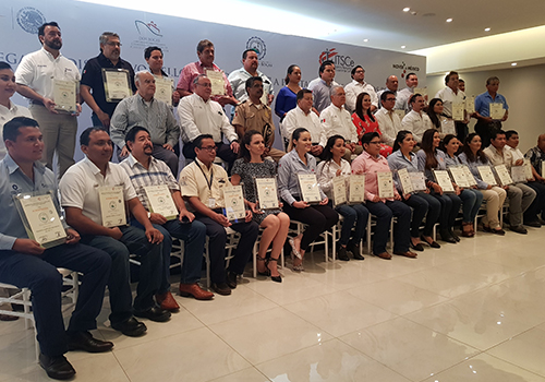 API Dos Bocas entrega distintivo de calidad a prestadores de servicios portuarios