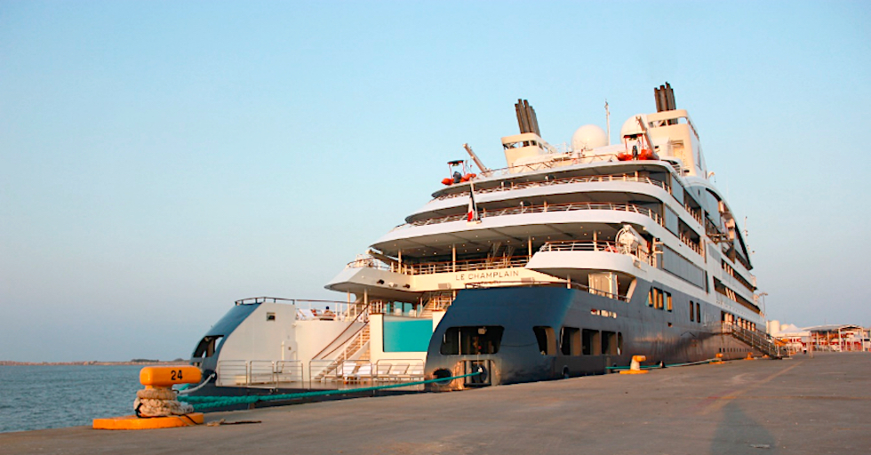 Visita Dos Bocas el crucero Le Champlain
